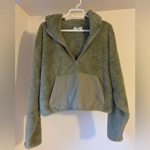 TNA Aritzia Teddy Hoodie Sweater